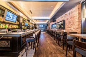 1st floor pub