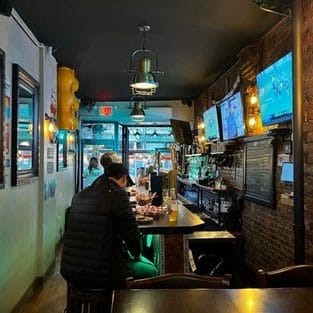 b eer garage music cafe