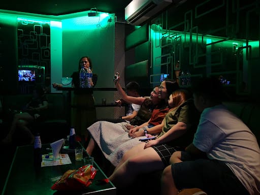 U.Box Family Karaoke