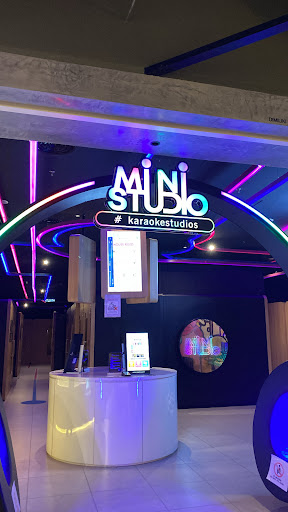 Mini Studio Karaoke @ DPULZE Shopping Centre (Cyberjaya) - #1 Self-Check-In Karaoke Studio