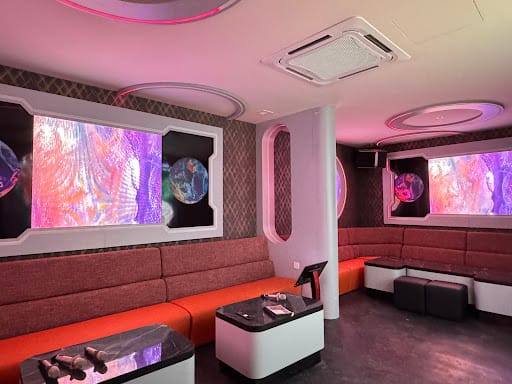 V Box Family Karaoke Permas Jaya