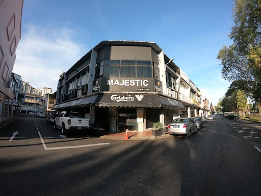 Majestic Pub & Club