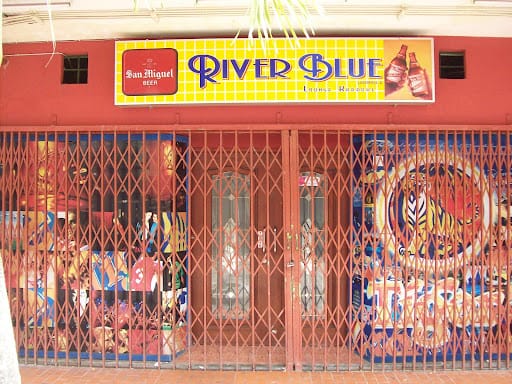 River Blue Bar & Karaoke