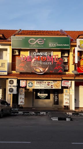 De Home Café