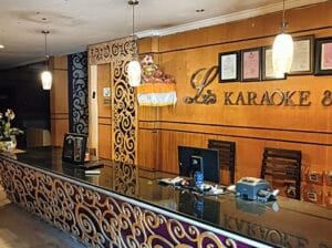 lavender karaoke pub