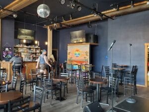 new xanadu karaoke pub