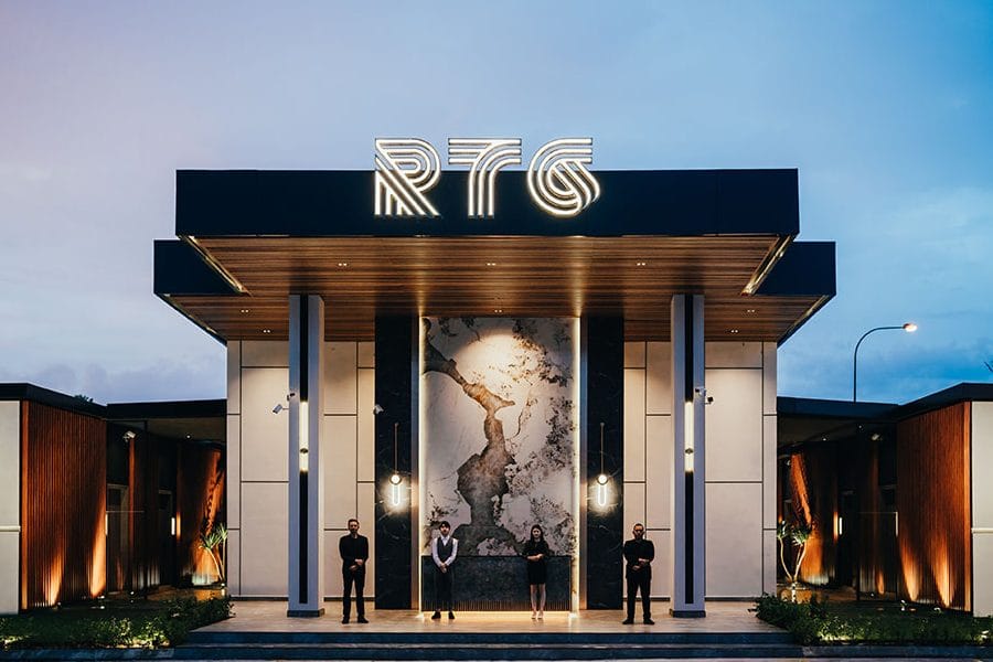 rectangle the garden