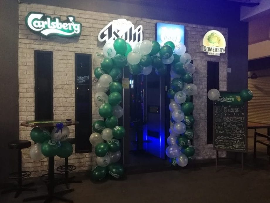 Rs Cafe & Karaoke lounge Putatan 1 rs cafe karaoke lounge putatan