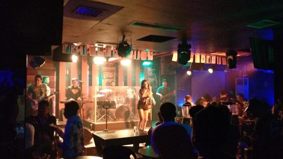 rumamai karaoke and bar